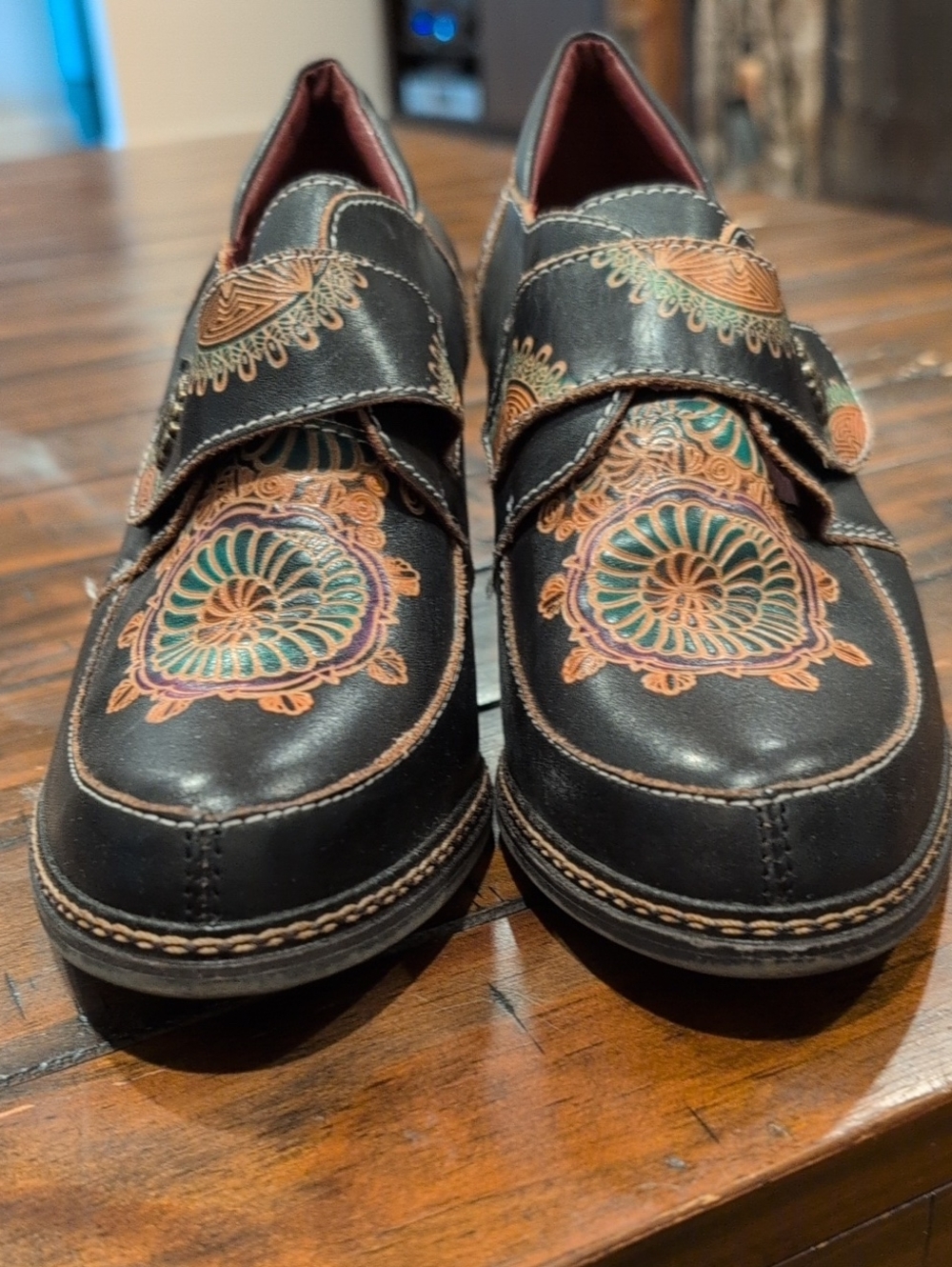 L'artiste Spring Step Kekie Bootie Mandala Floral Hand Painted 39 8.5 - Picture 2 of 12